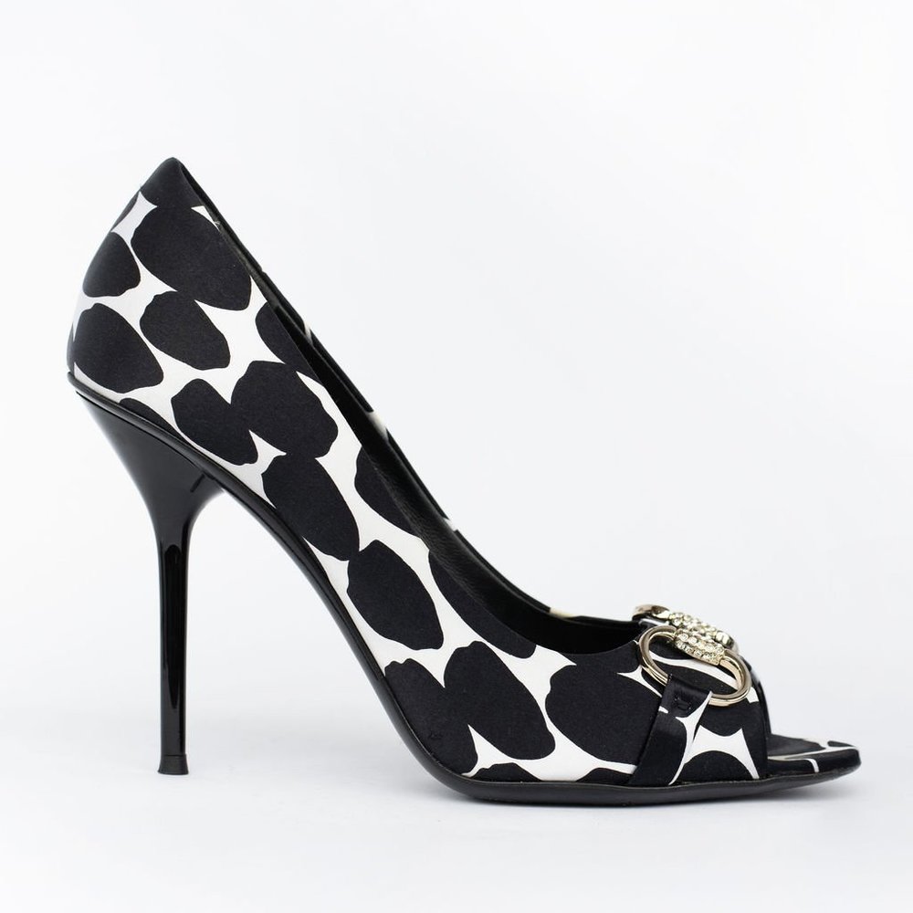 Gucci Pumps- size 9